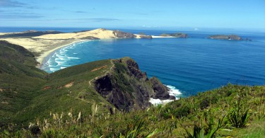 Blick vom Cape Reinga auf Cape Maria van Diemen, courtesy by FlickR/crazyscot