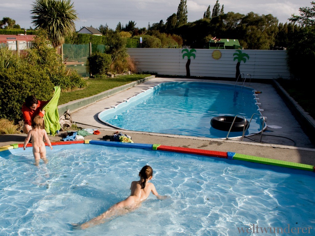 Swimmingpool Farmyard Holiday Park Geraldine