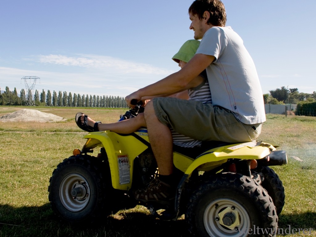 Quadbike Farmyard Holiday Park Geraldine