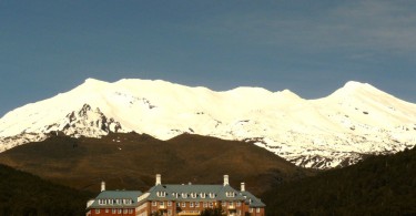 The Chateau Hotel Tongariro NZ (c) Flickr/SidPix