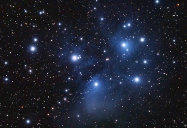 M45 (c) Wikimedia commons_filip