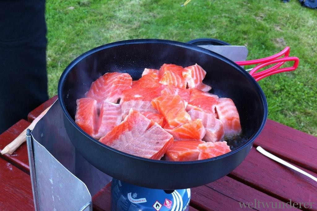 Der leckerste Lachs, den wir je gegessen haben - der hätte auch ein tolles Sashimi abgegeben...