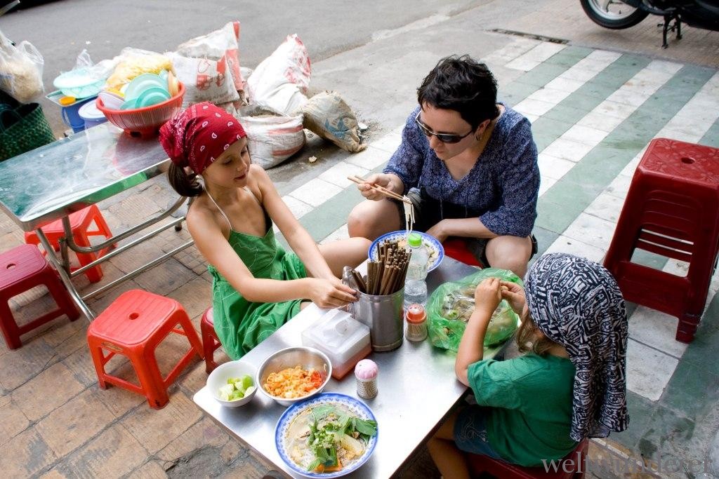 Straßenrestaurant in Saigon