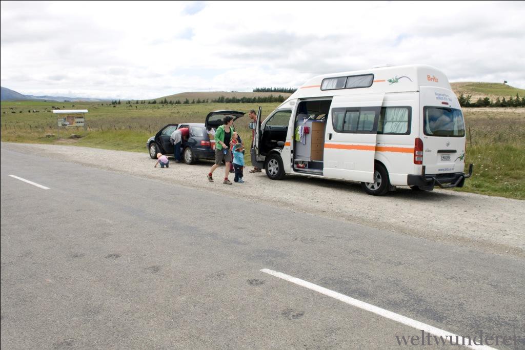 Gegen den ollen Kombi sah unser Campervan plötzlich recht groß aus