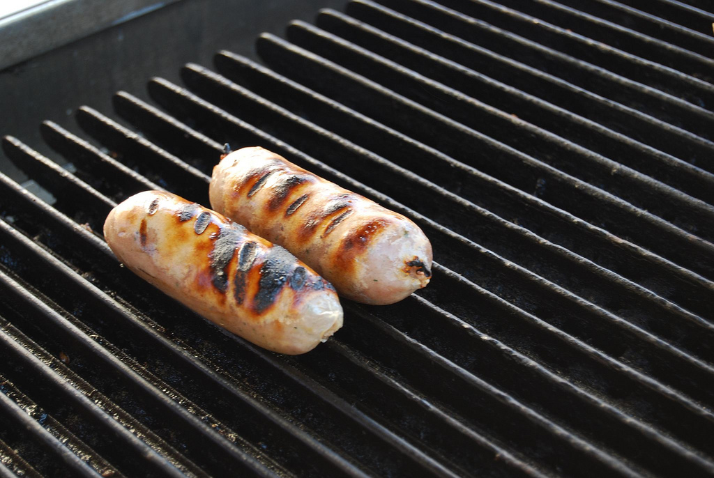 NZ BBQ sausages Flickr_missbossy