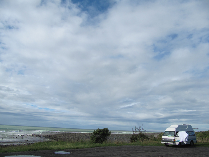 Replik: Neuseeland mit Baby – 10 andere Antworten auf eure Fragen 4 Freedom Camping in Taranaki © www.jaegerdesverlorenenschmatzes.de