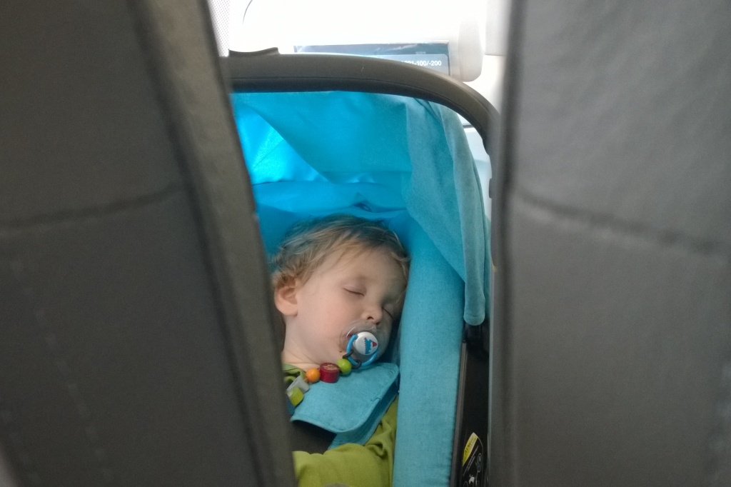 Fliegen mit Baby Doona