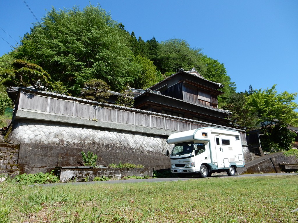 gocamperjapan.com 