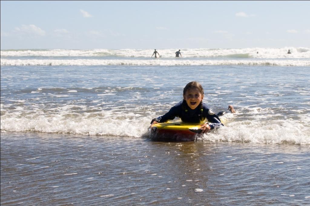 Surfen in Neuseeland Muriwai Beach