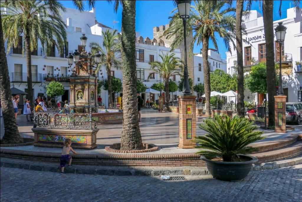 Andalusien mit Kindern Vejer de la Frontera Plaza Espana