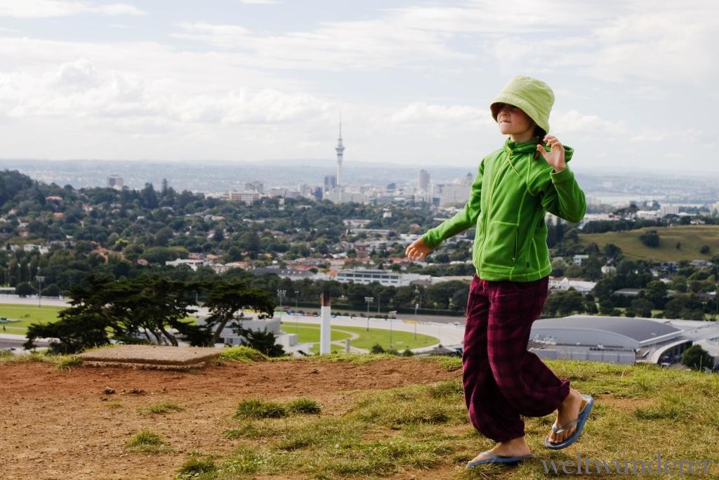 Mit Schulkind nach Neuseeland Auckland One Tree Hill
