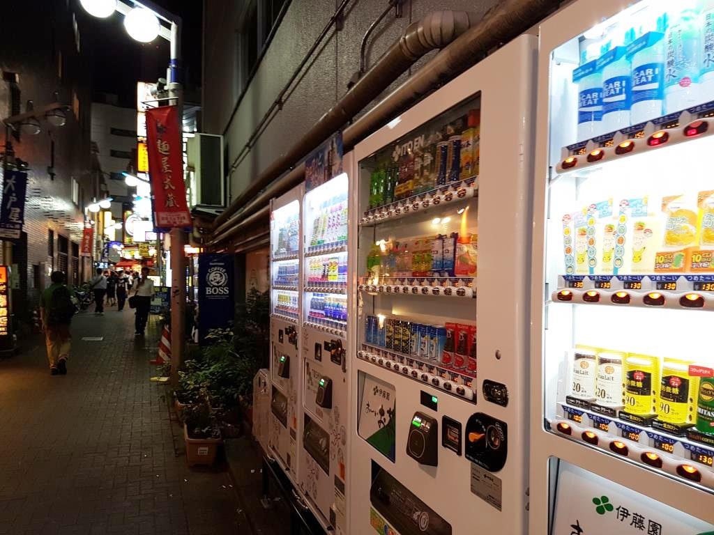 Sommer in Japan Getränkeautomaten