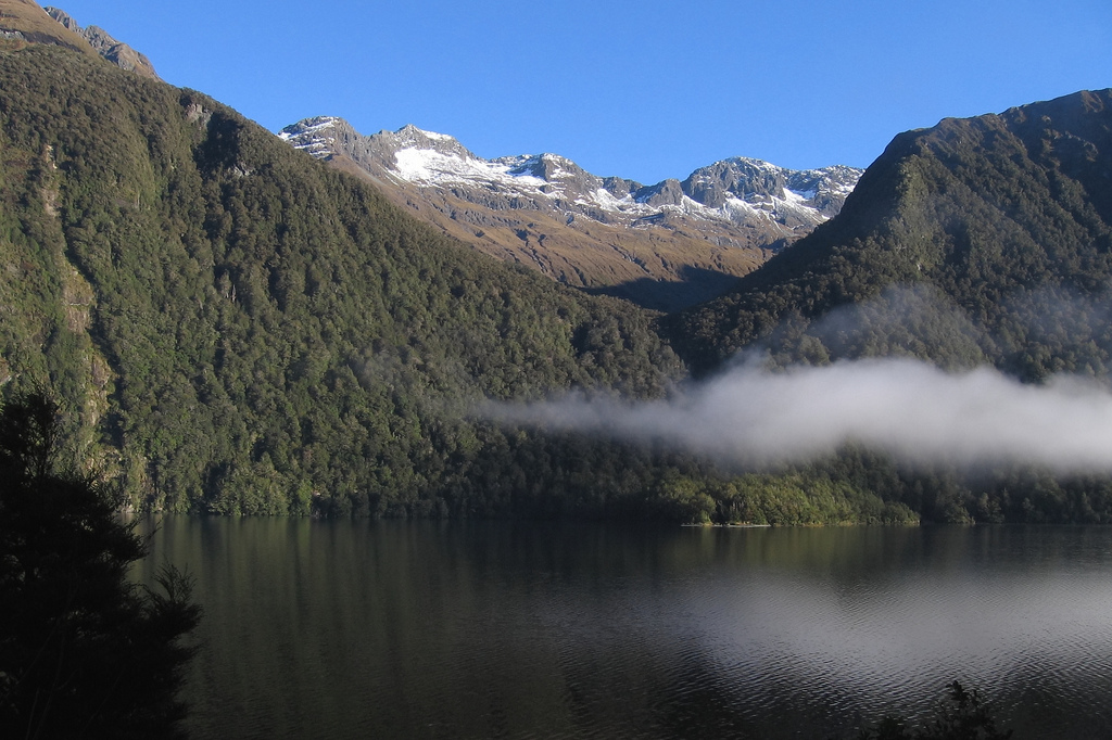 Besten Wanderwege in Neuseeland Lake Gunn Milford