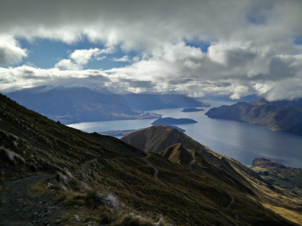 Die 19 schönsten Wanderwege in Neuseeland für Familien 38 Besten Wanderwege in Neuseeland Roys Peak Track Wanaka