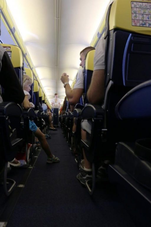 Fliegen mit Ryanair Kabine