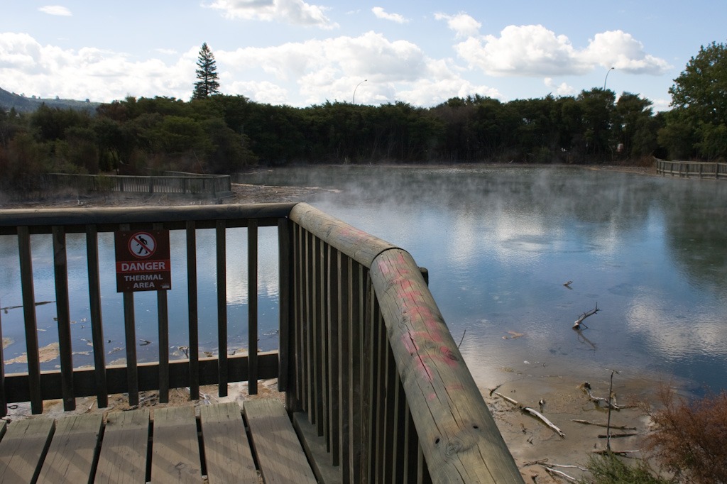 Kuirau Park Rotorua Thermalgebiete Neuseeland mit Kind