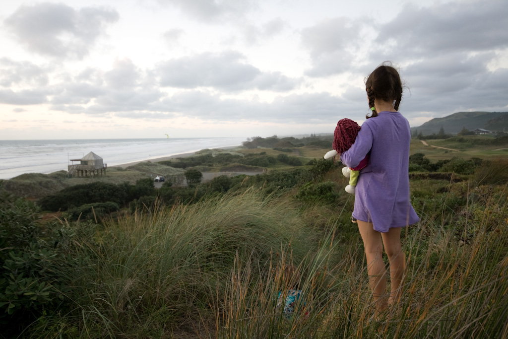 Alter für eine Neuseeland-Reise mit Kind Muriwai Beach Kind