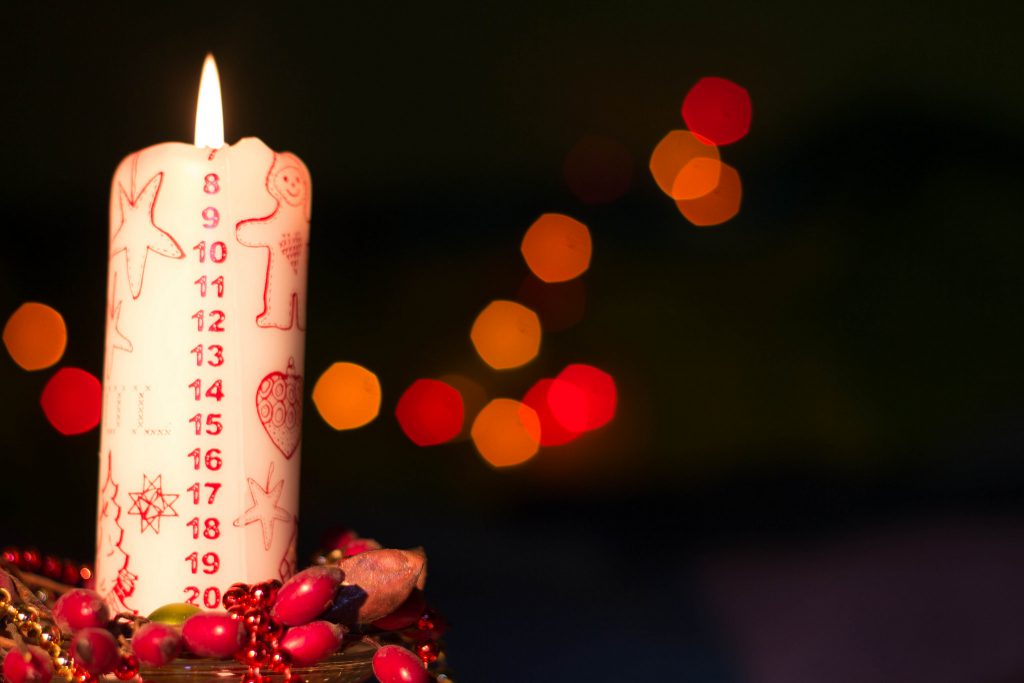 Danish Advent Candle_Albert Chavarria_CC 2.0