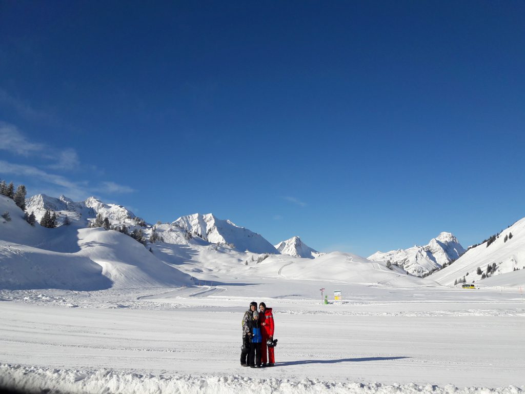 Skiurlaub Tirol allein mit Kindern