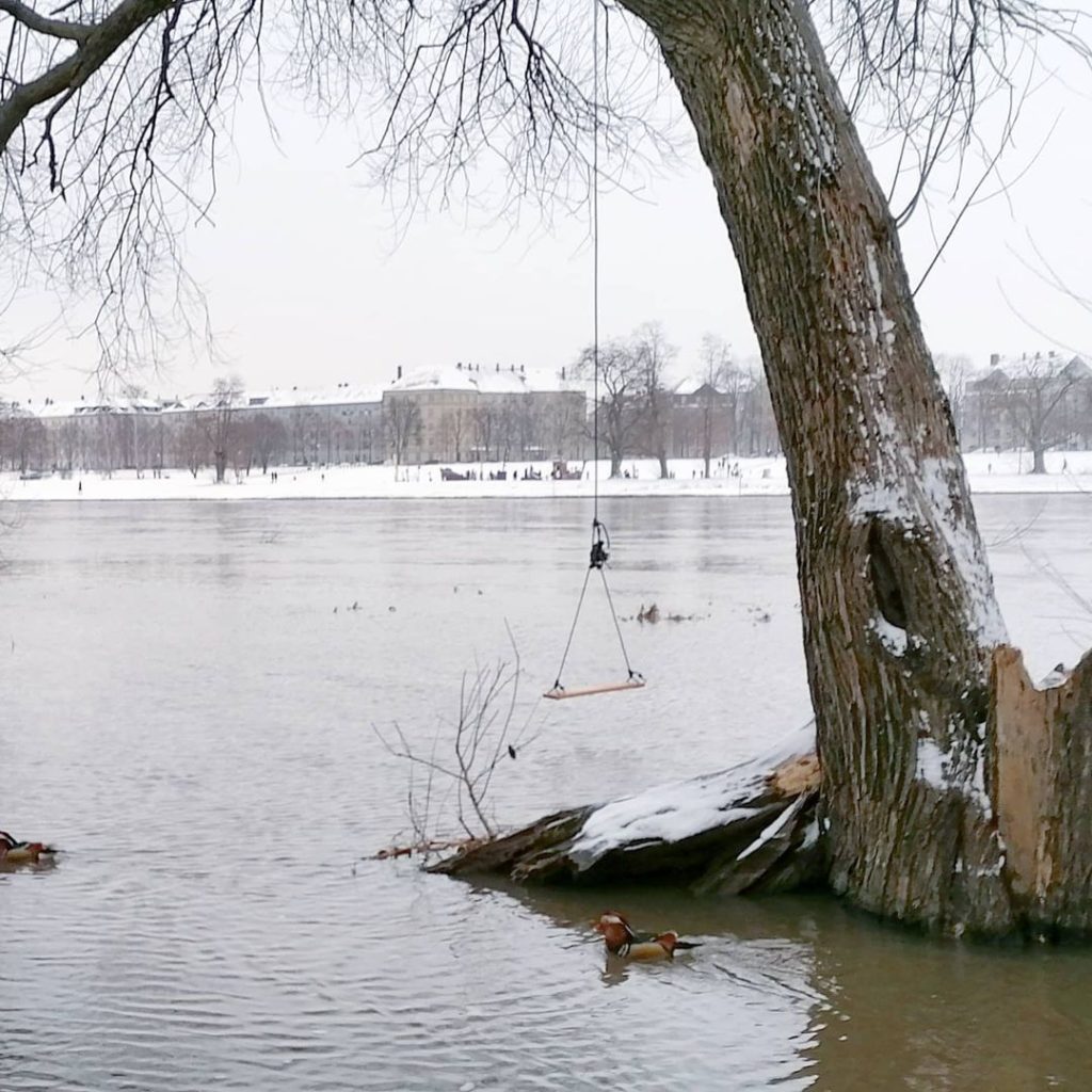 Dresden im Winter Elbe