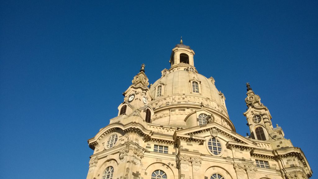 Dresden im Winter: 11 Tipps für Familien 23 Frauenkirche Dresden Winter