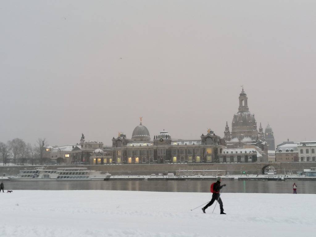 Dresden im Winter Frauenkirche