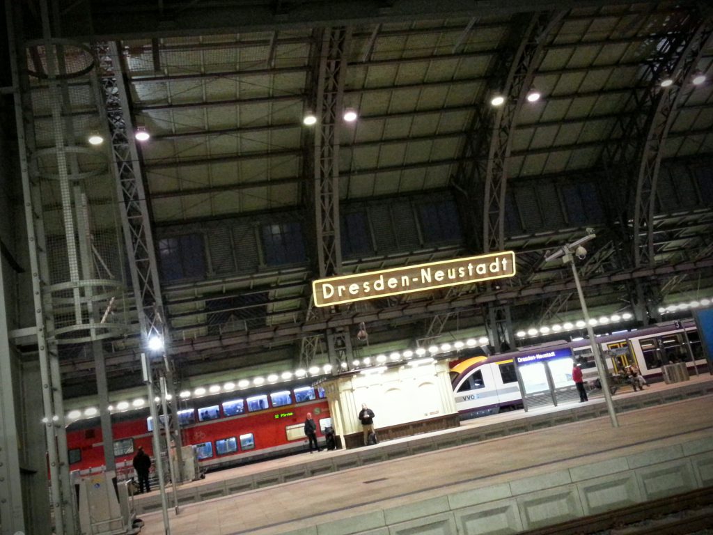 Nachtzug mit Kindern: alles, was ihr wissen müsst 22 Bahnhof Neustadt
