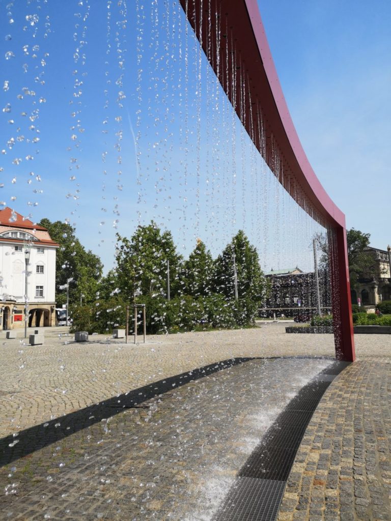 Wasservorhang Postplatz Dresden