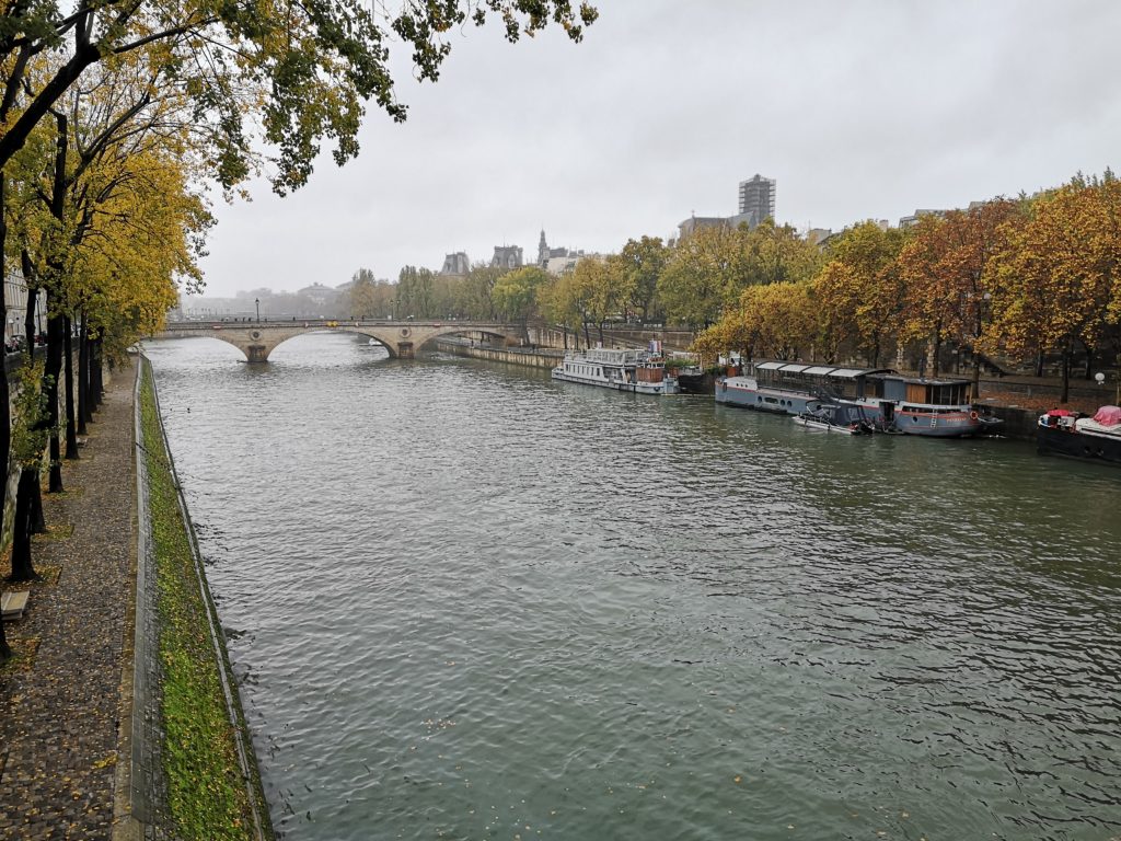 Paris im Regen