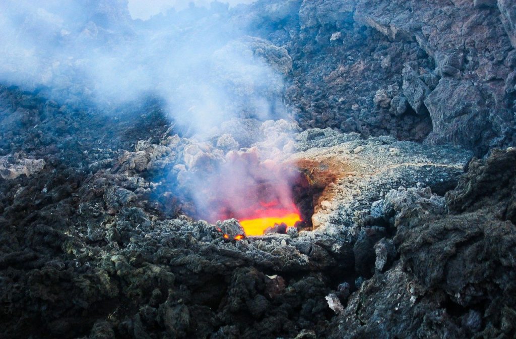 Vulkanausbruch auf White Island: Wie gefährlich ist ...