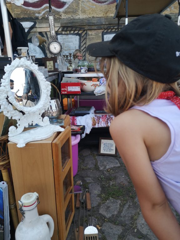 Dresden mit Kindern Elbeflohmarkt