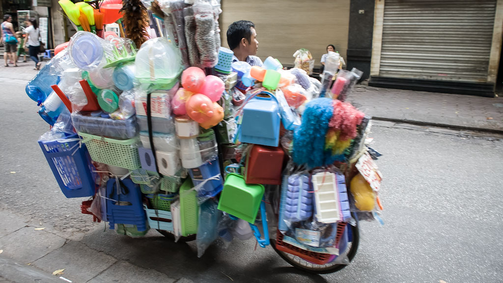 Moped Vietnam Hanoi