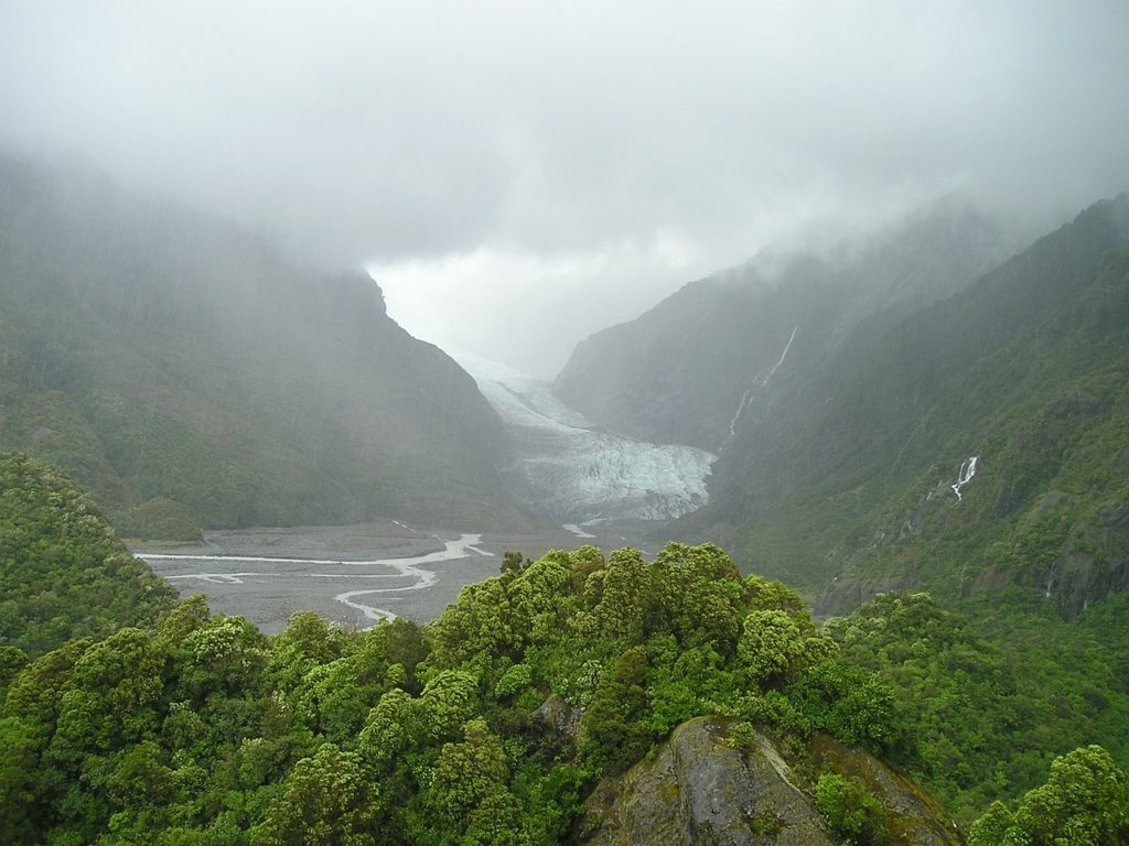 Fox Glacier CREDIT Pixabay