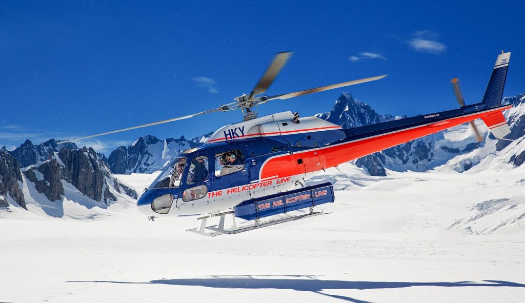 Glacier Flight Heli Neuseeland CREDIT Pixabay