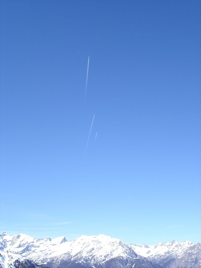 Himmel Berge Flugzeuge