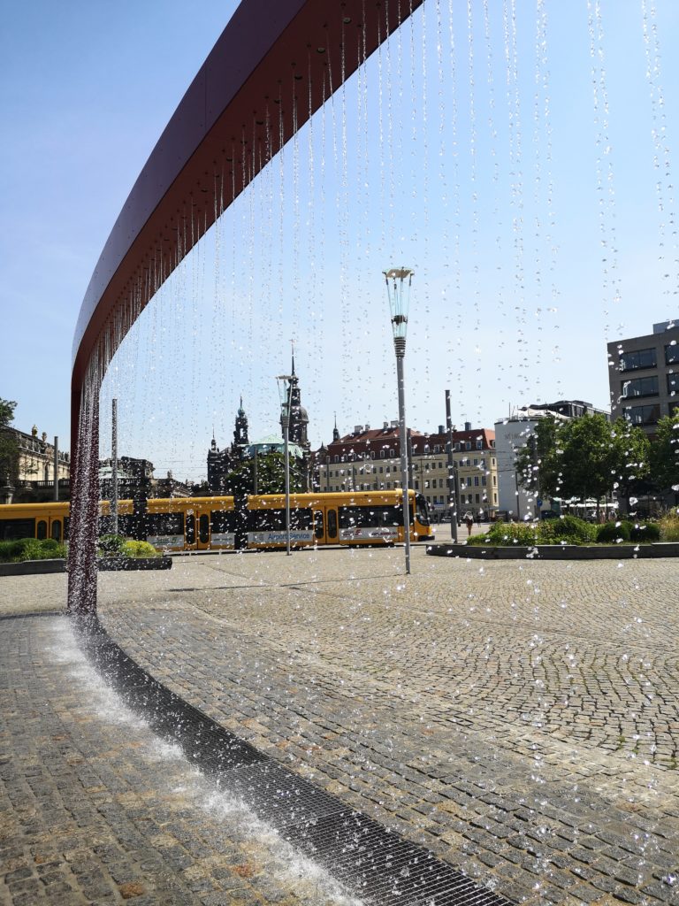 Dresden Postplatz Wasservorhang