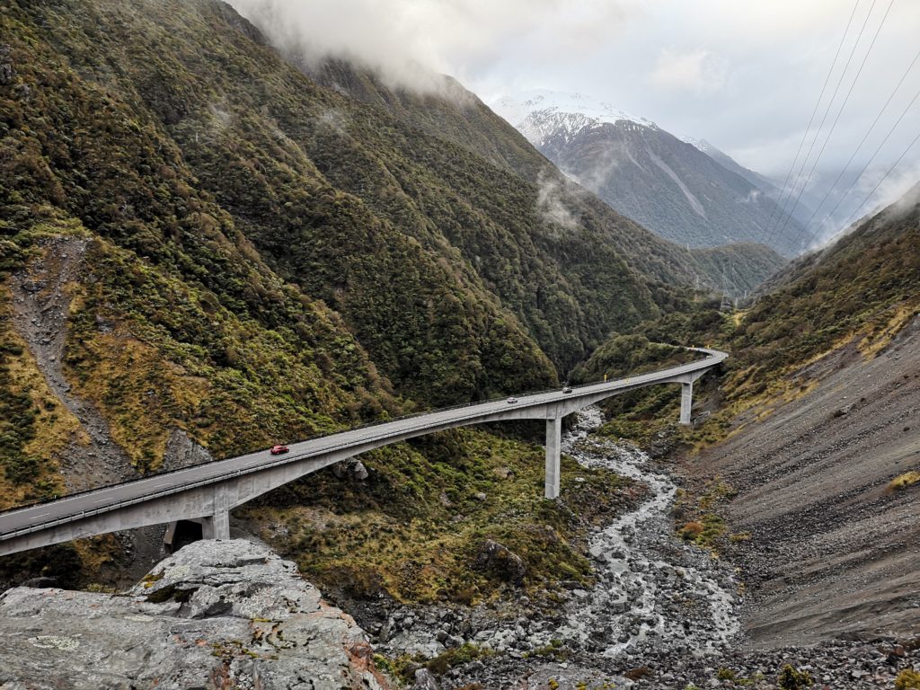 Hochzeitsreise Neuseeland Otira Gorge