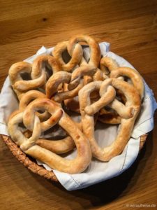 Traditionelle Fastenbrezeln vom Bäcker Häring