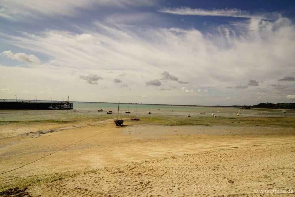 Austernstadt Cancale bei Ebbe