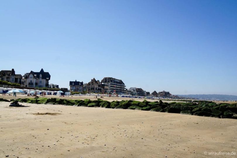 Der Oststrand in Blonville-sur-mer bei Ebbe