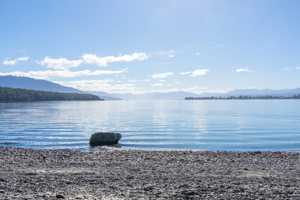 Lake Te Anau Strand