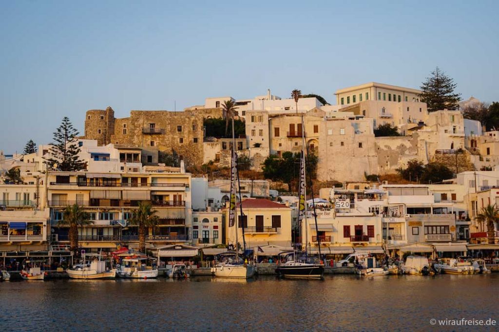 Naxos mit Kind: Highlights auf der "Perle der Kykladen" 45 Naxos im Abendlicht