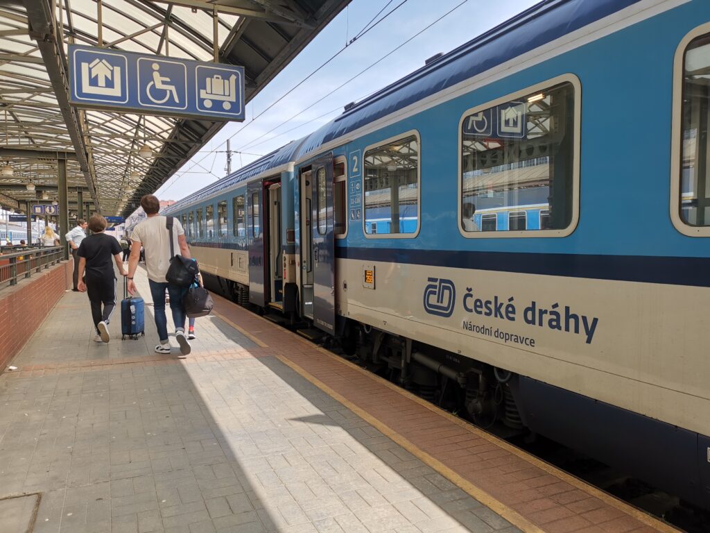 Prag mit Kindern Anreise mit Zug