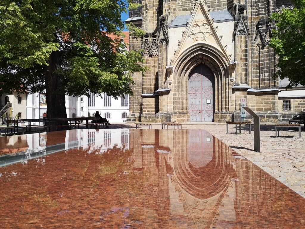 Meißen mit Kindern: Altstadt-Bummel und Porzellan 31 Meißen mit Kindern Domplatz