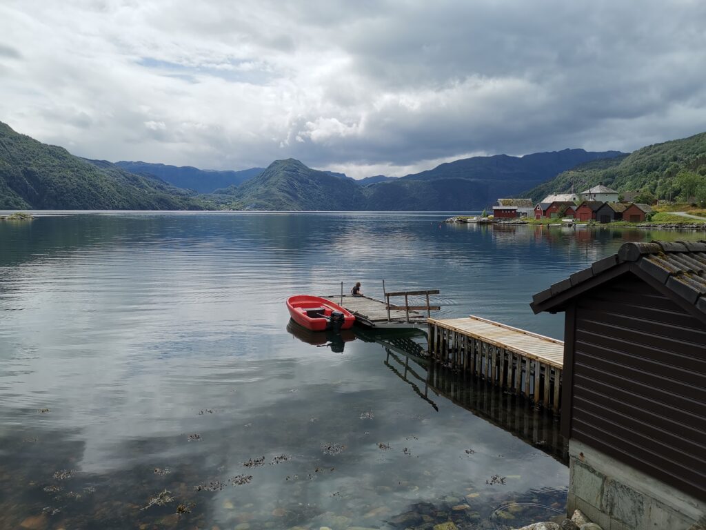 Südnorwegen mit Kindern: große Hardangervidda-Liebe 36 Hardangervidda mit Kindern Akrafjord