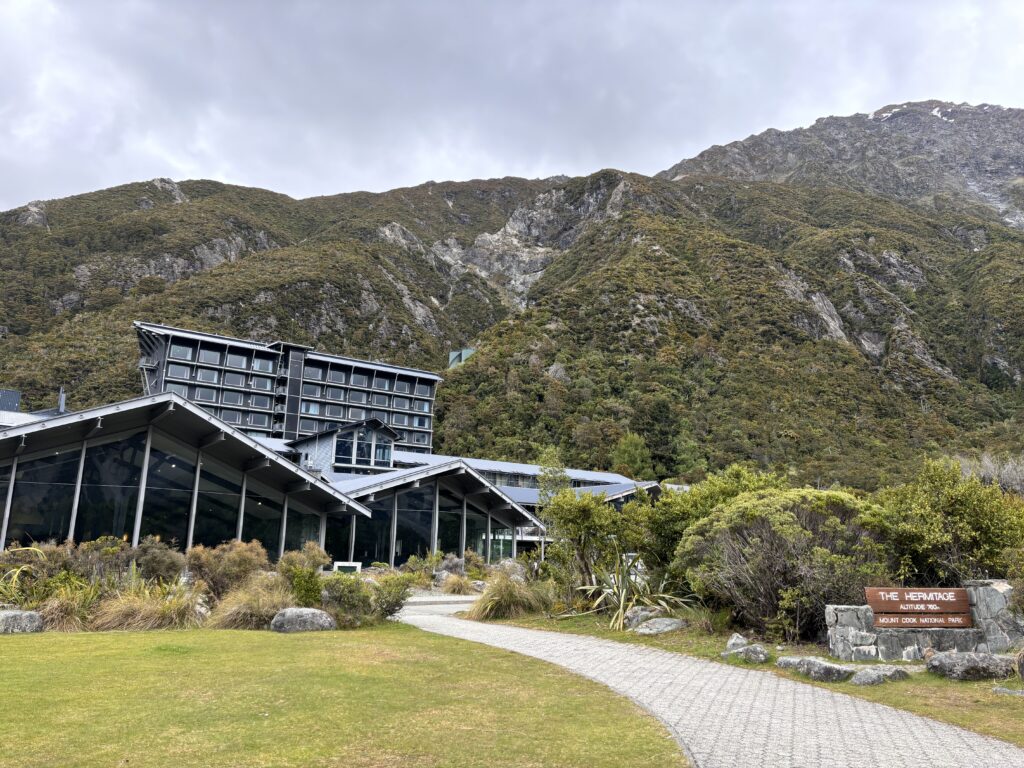 Aoraki Mt Cook mit Kindern: die besten Aktivitäten und Unterkünfte 46 Aoraki Mt. Cook Hermitage Hotel