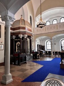 Warschau mit Kindern Nozyk Synagoge