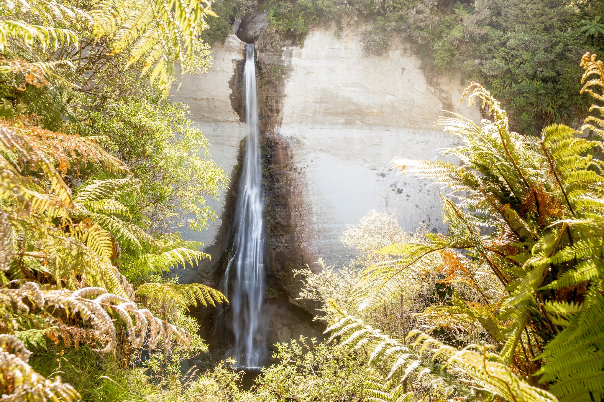 Unterwegs auf dem Forgotten World Highway in Neuseeland 11 Forgotten World Highway Damper Falls